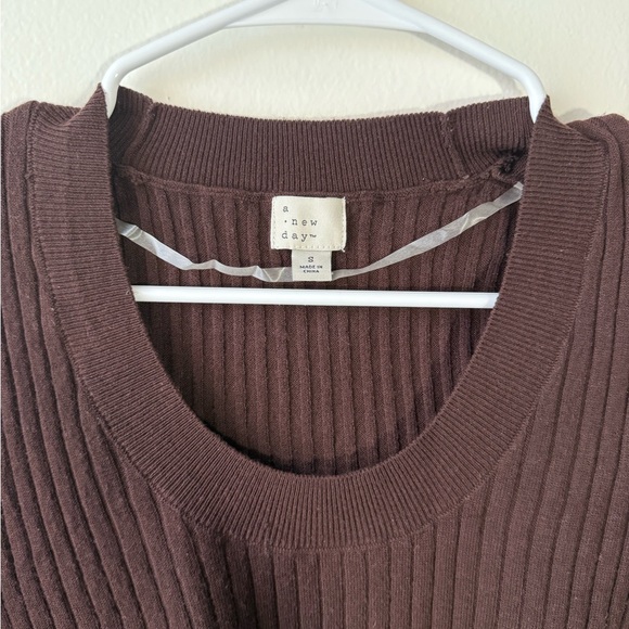 A New Day Ribbed Sweater Bundle (two sweaters) - Picture 4 of 4